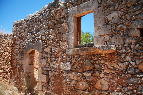 Kreta-2009-7812-ruiner-ved-ankomst-til-Likotinara.JPG