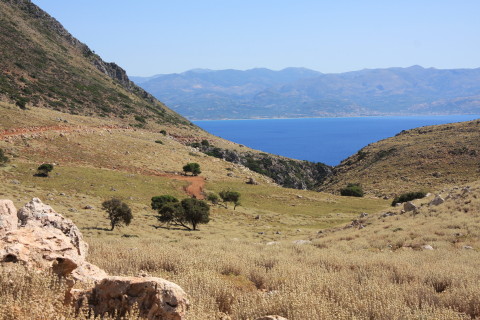 Kreta-2009-8050-ud-mod-havet.JPG