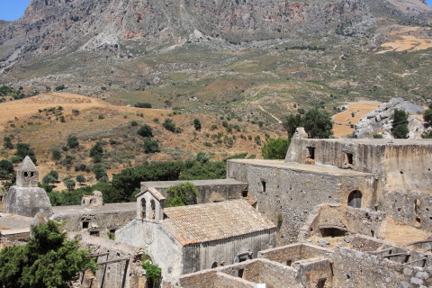 Kreta-2009-8290-det-forfaldne-kloster-Kato-Moni-Prevel-15-1600-tallet.JPG